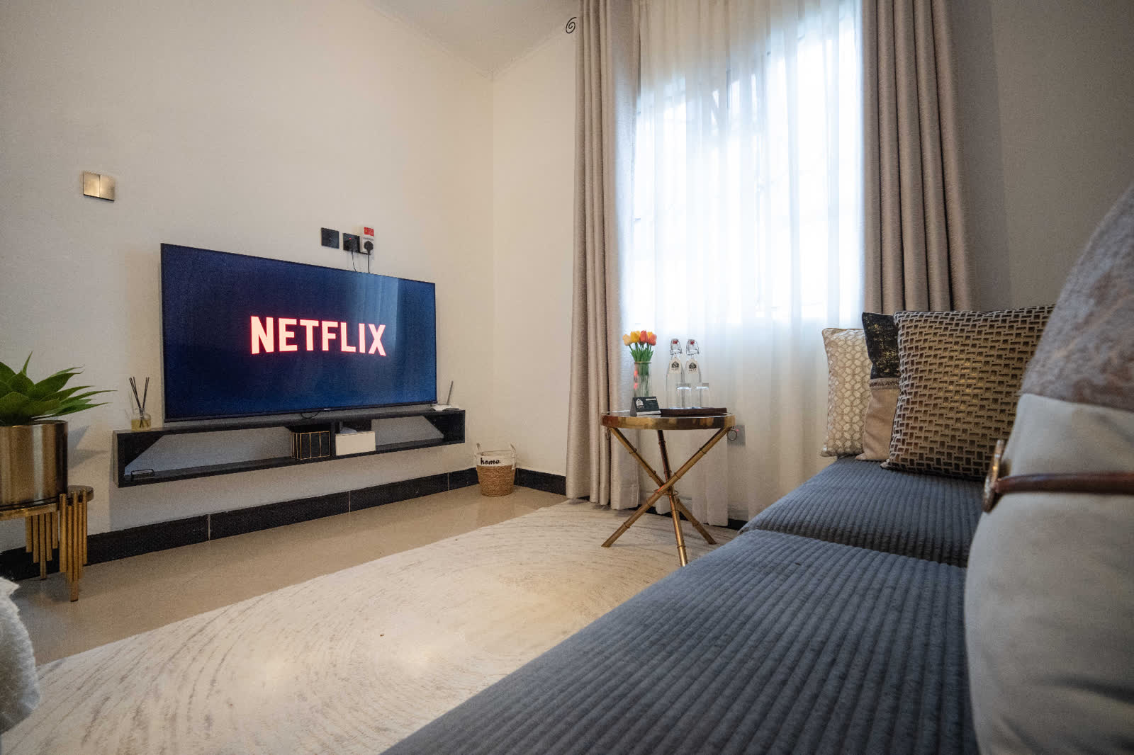 Tanzanite apartment lounge with smart TV